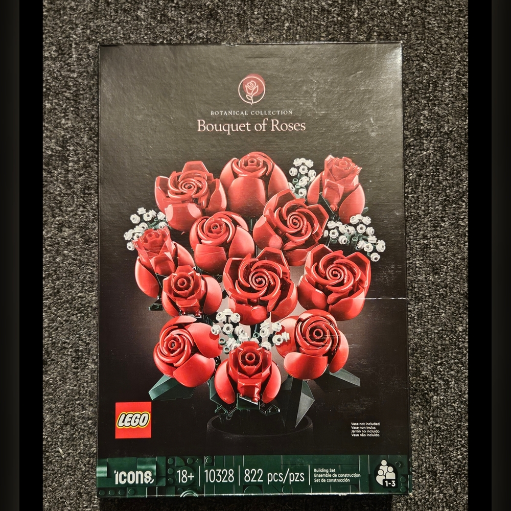 New LEGO Botanical Collection Bouquet of Roses 10328